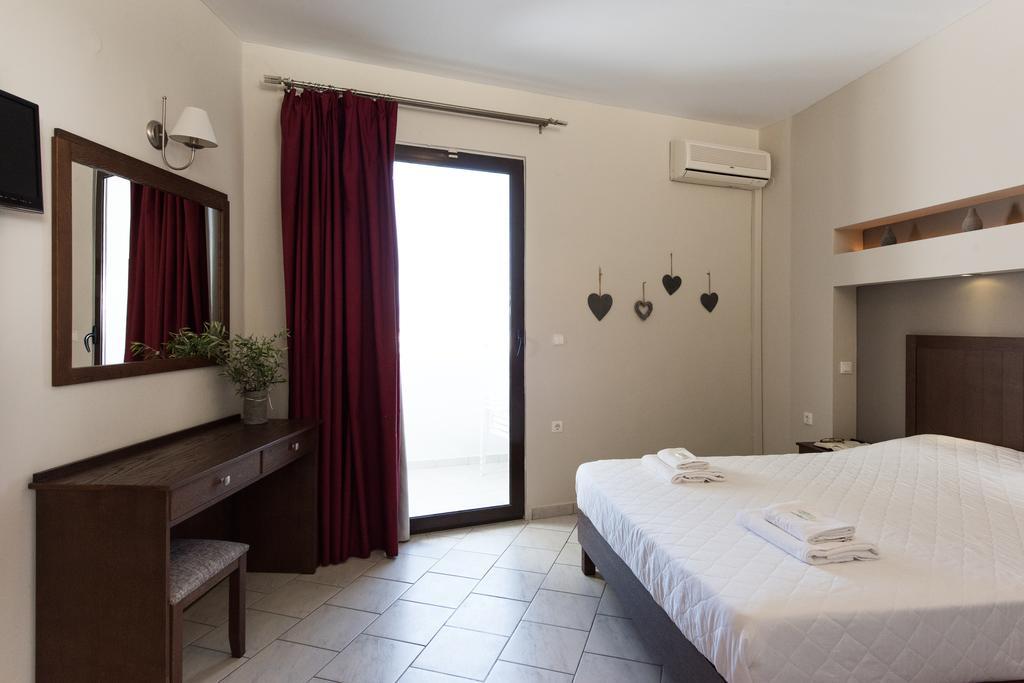 Mirtilos Studios & Apartments Kíssamos Eksteriør billede